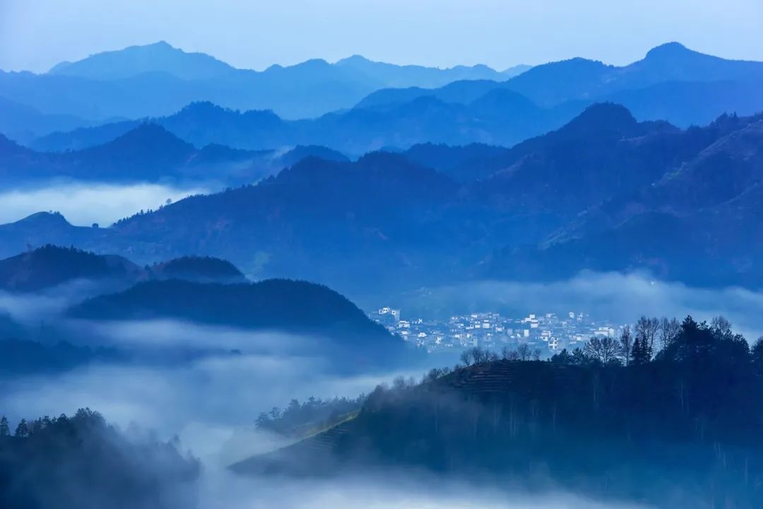 12首豪迈诗词，读来豪情万丈，荡气回肠-第10张图片-